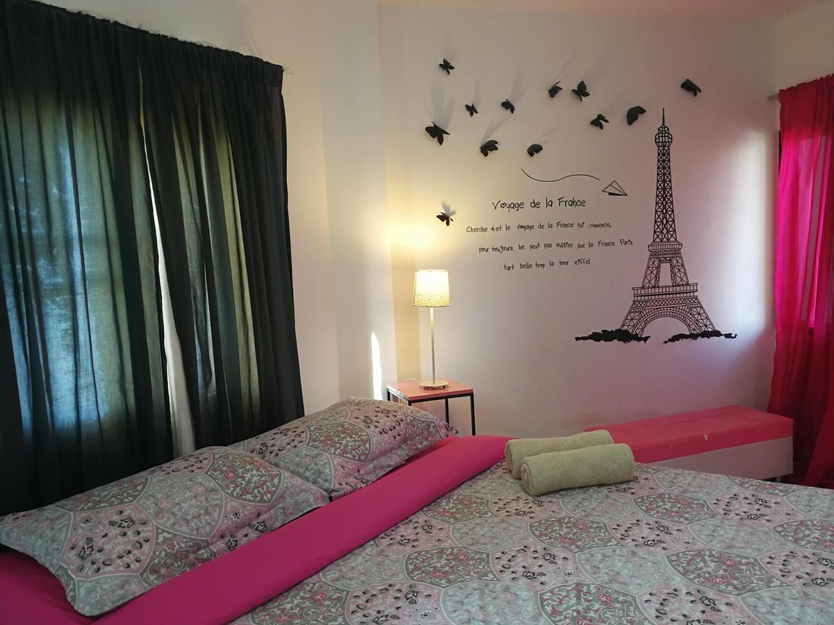 Banmeesukko Bed & Breakfast Phitsanulok Bagian luar foto